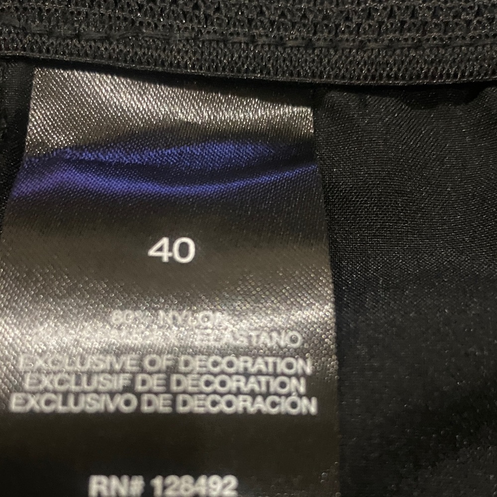 2 (Two) Pair of Golf Shorts - (1) adidas and (1) Greg Norman - Picture 2 of 8